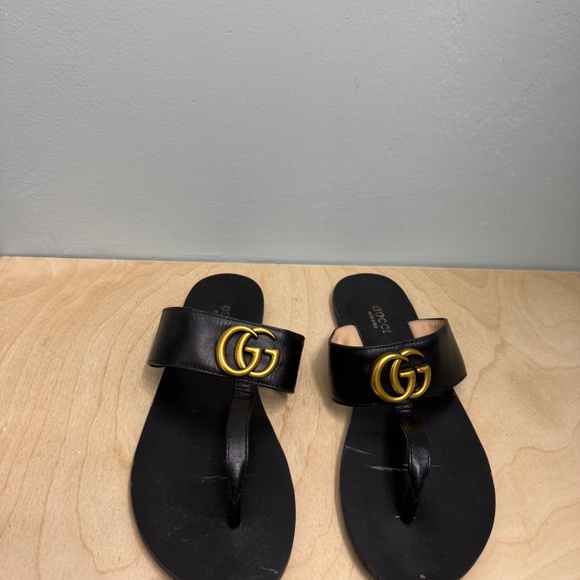 Gucci Leather Thong Sandals - Size 36 - Picture 4 of 5